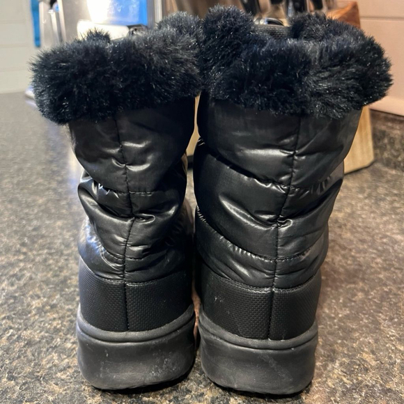 The North Face Nupste III Lightweight Down Boots - Picture 6 of 11